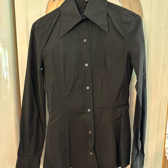 Ladies Dolce and Gabbana shirt - Picture 2 of 6